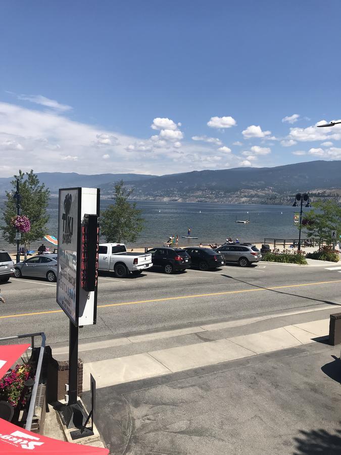 Tiki Shores Inn & Suites Penticton Exteriör bild